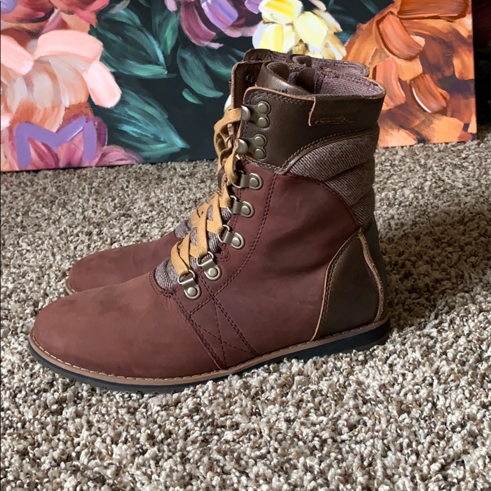 Columbia Boots